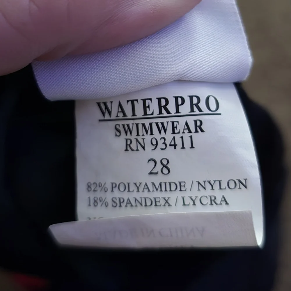 Waterpro Supersonic One Piece Swimsuit size 28 - Picture 2 of 7